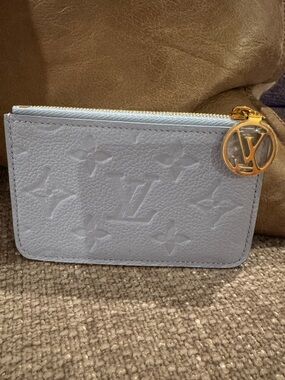 Louis Vuitton Empreinte Monogram Zipped Romy Card Holder Bleu Nuage